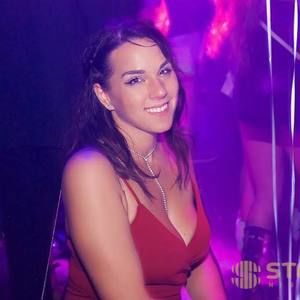 Meet your Posher, Stacie